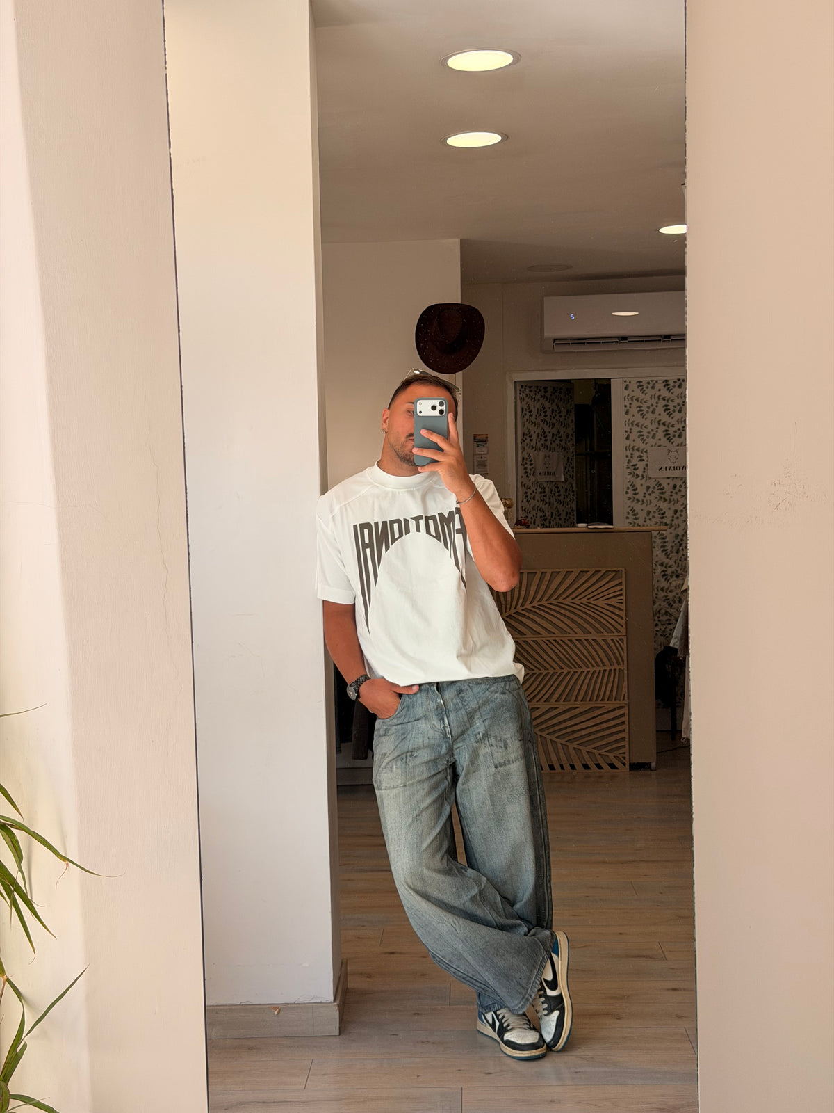 Dirty Wash Jeans